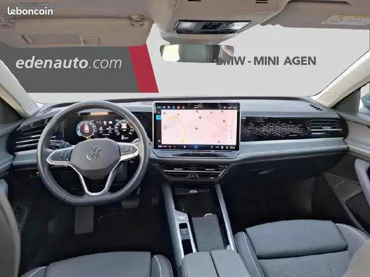 Volkswagen Passat 2023 photo 5