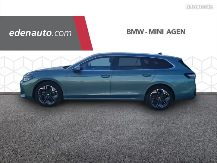 Volkswagen Passat 2023 photo 3