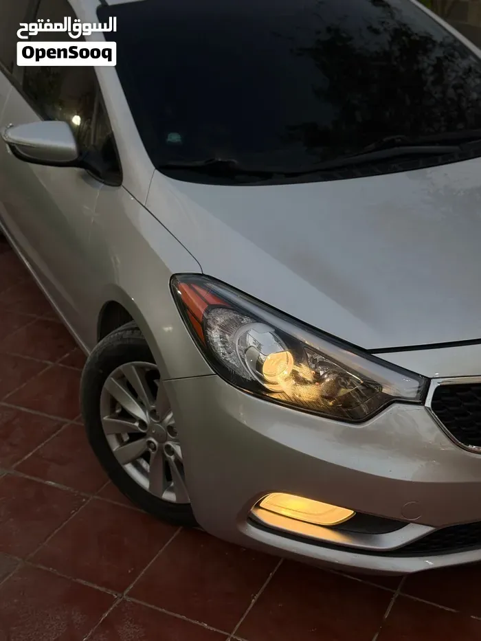 Kia Forte 2015 photo 2