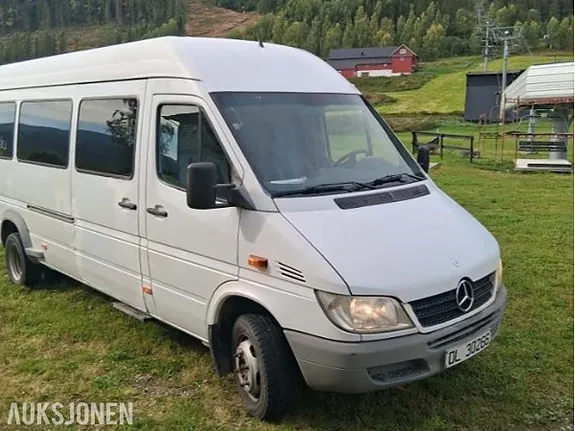 Mercedes-Benz Sprinter 2006 photo 2