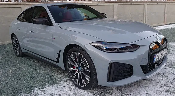 BMW I4 2023 photo 2