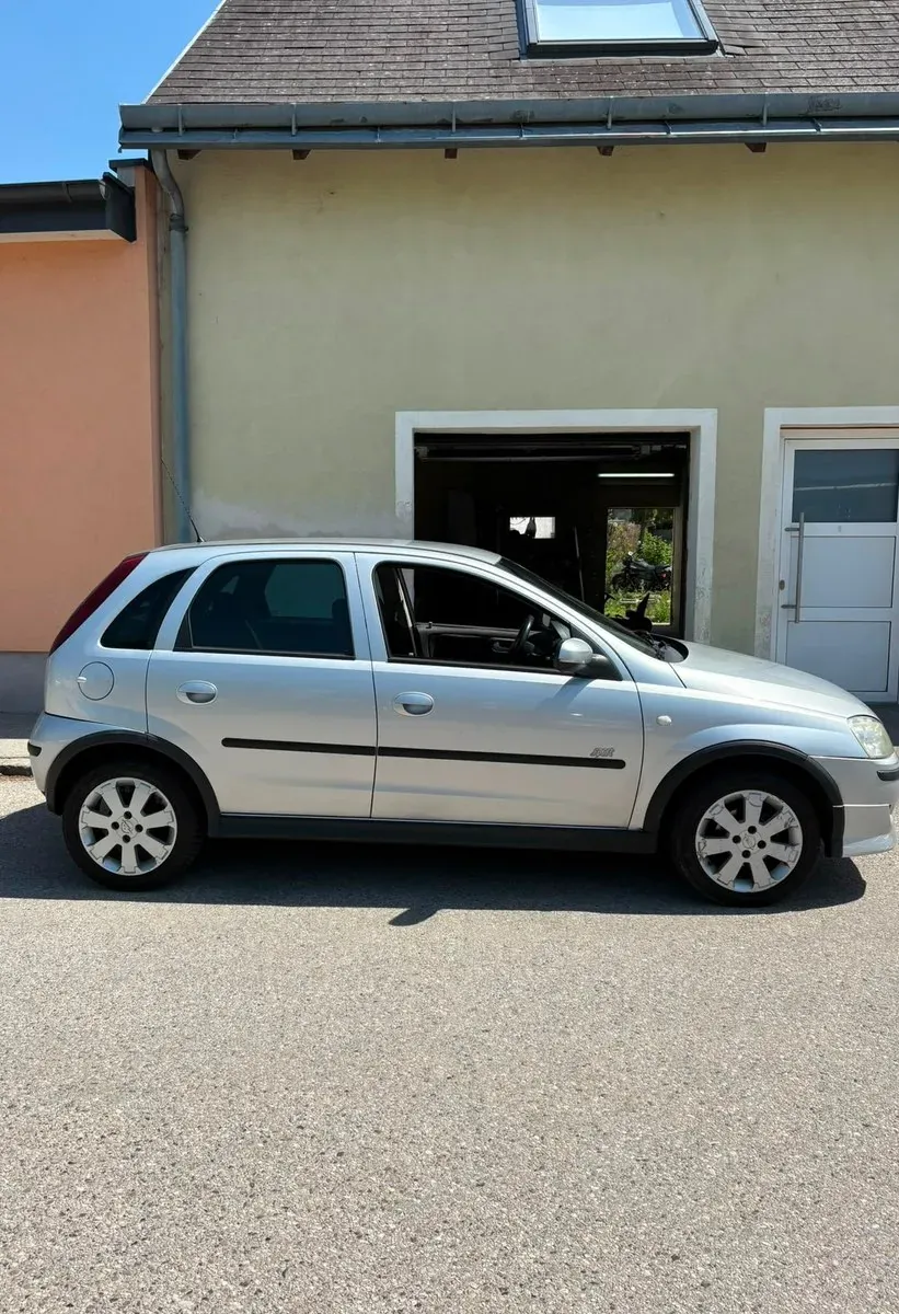 Opel Corsa 2004 photo 3