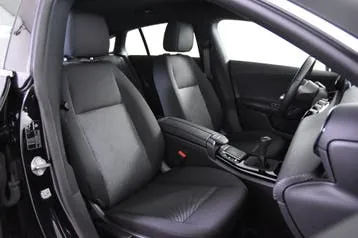 Mercedes-Benz Cla 2022 photo 3