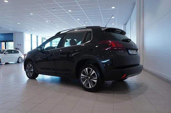 Peugeot 2008 2016 photo 3
