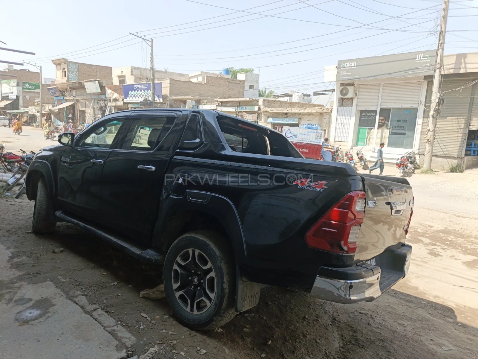 Toyota Hilux
