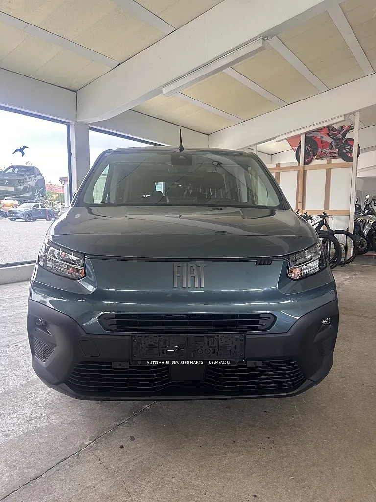Fiat Doblò 2025 photo 2
