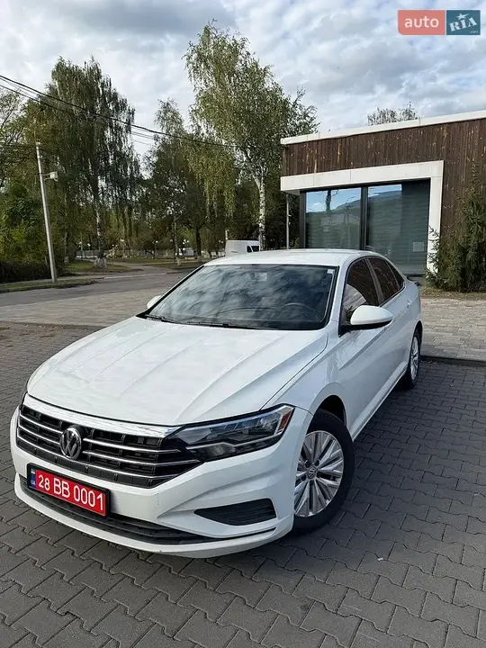 Volkswagen Jetta 2019 photo 3