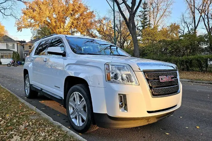 GMC Terrain 2010 photo 3