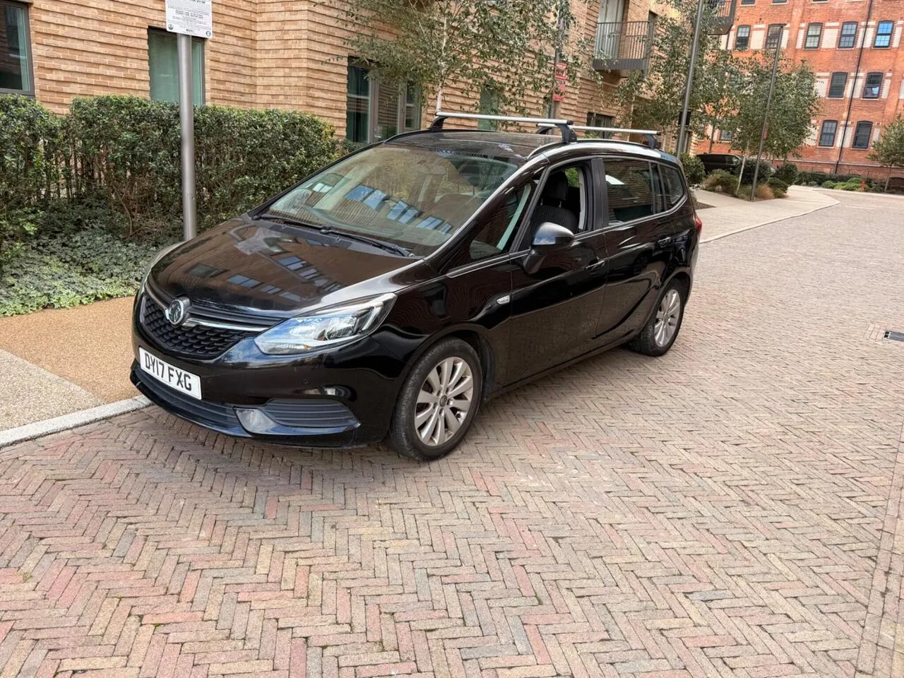 Vauxhall Zafira 2017 photo 2