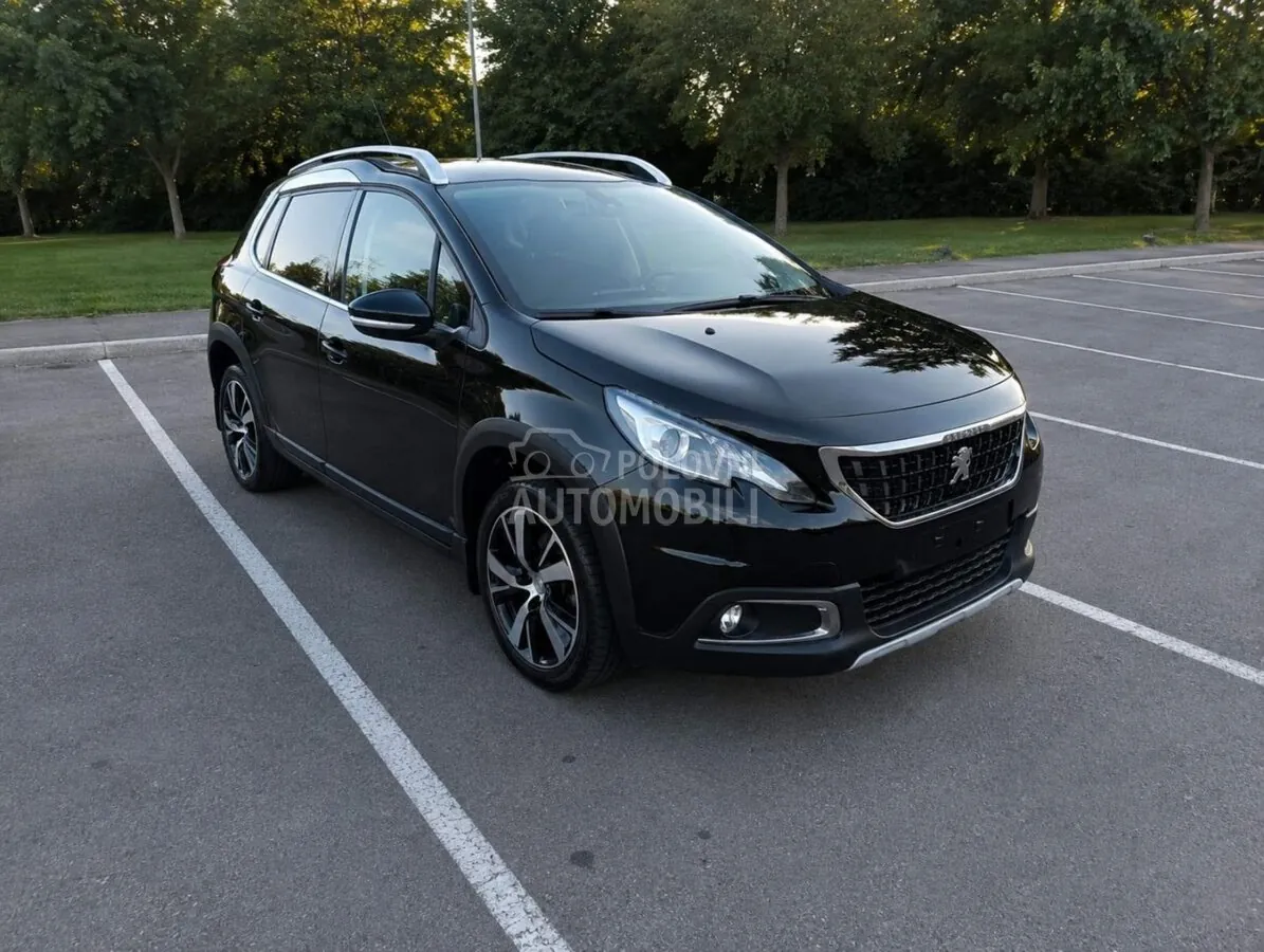 Peugeot 2008 2017 photo 2