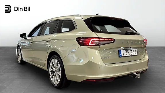 Skoda Superb 2025 photo 3