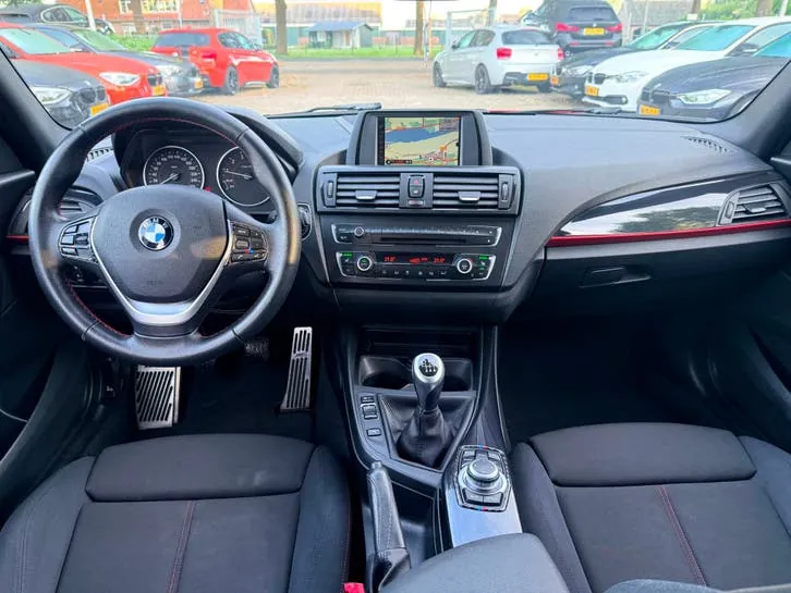 BMW 1Serie 2012 photo 2