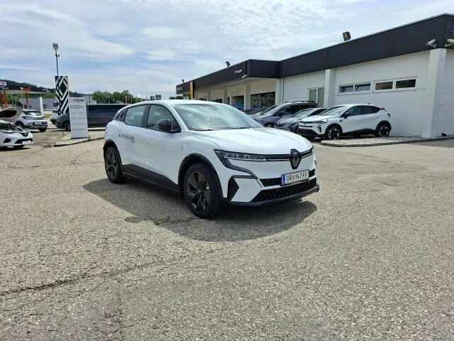 Renault Megane 2026 photo 3