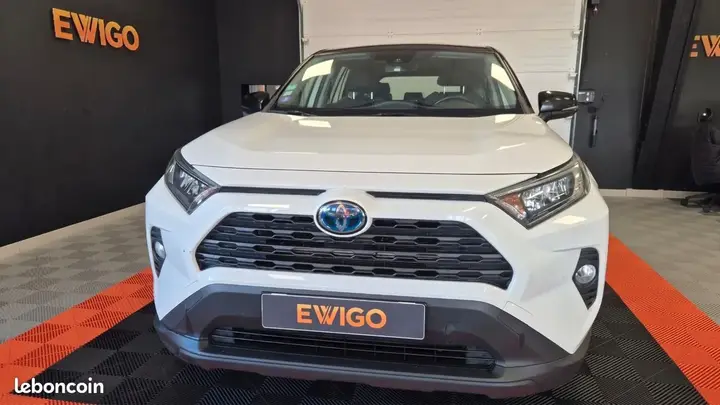 Toyota Rav4 2020 photo 2