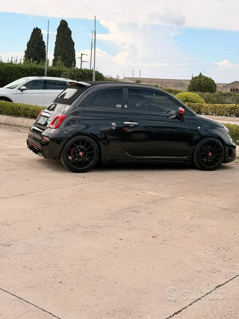Abarth 595 2019 photo 2