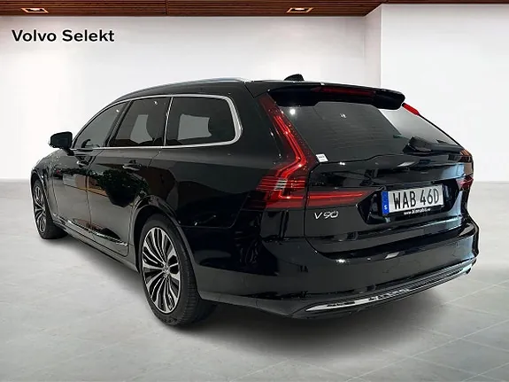 Volvo V90 2023 photo 2