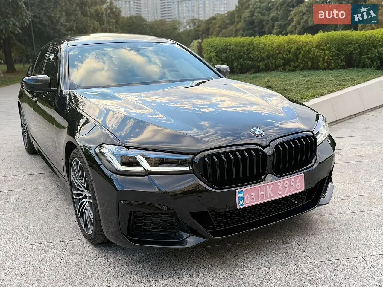 BMW 5 Series 2017 photo 4