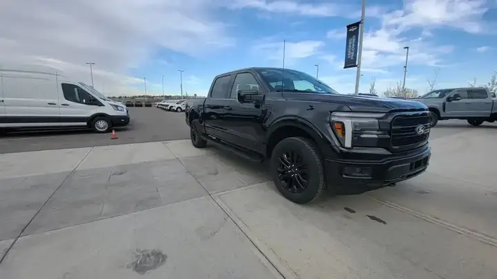 Ford F-150 2026 photo 2