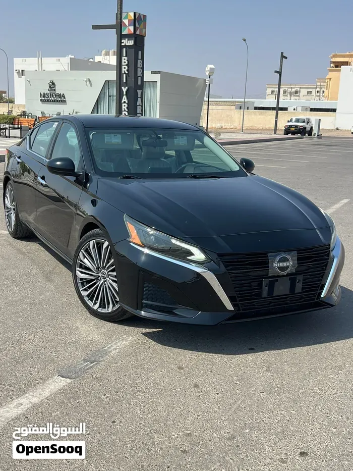 Nissan Altima