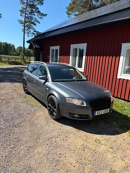 Audi A4 2006 photo 2