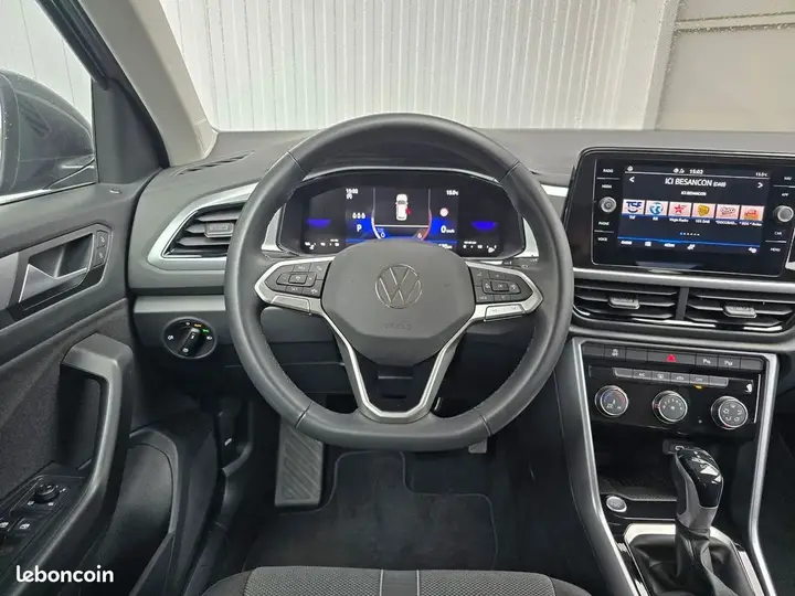 Volkswagen T-Roc 2025 photo 5