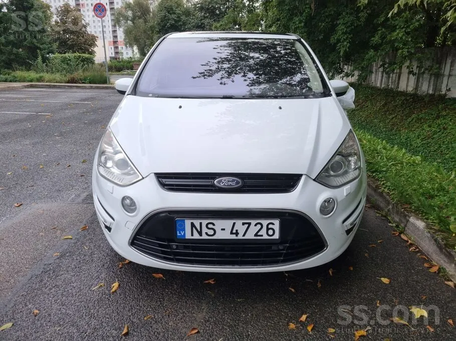 Ford S-Max 2012 photo 2