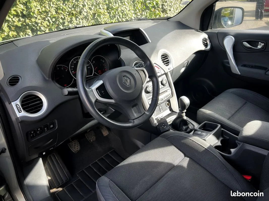 Renault Koleos 2009 photo 5