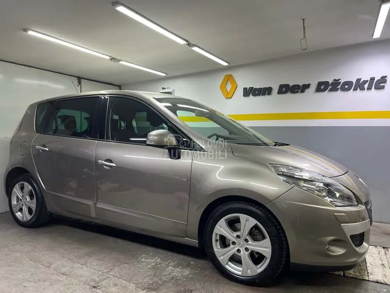 Renault Scenic 2009 photo 2