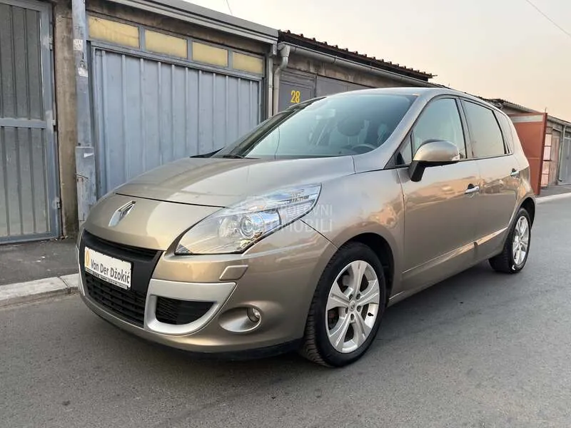 Renault Scenic 2009 photo 4