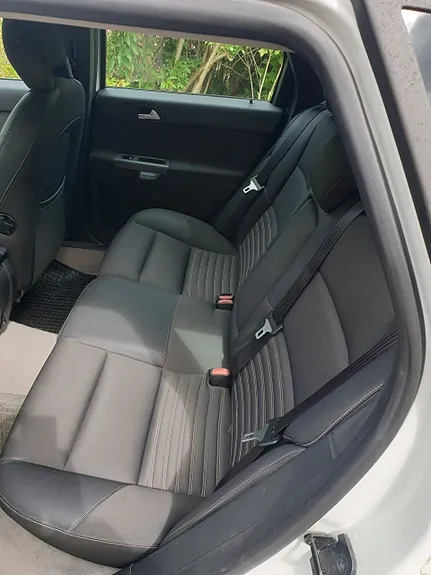 Volvo V50 2009 photo 5