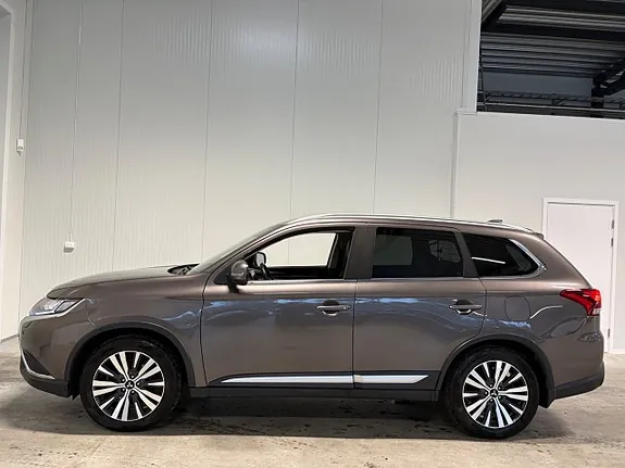 Mitsubishi Outlander 2019 photo 5