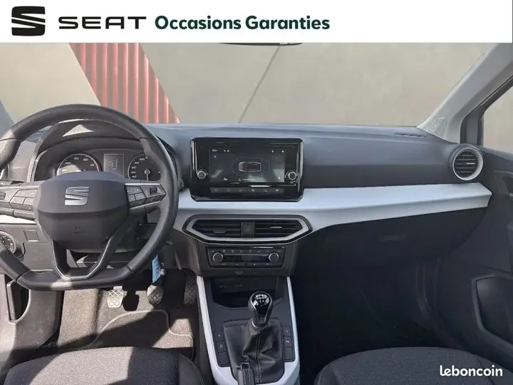 Seat Arona 2023 photo 3