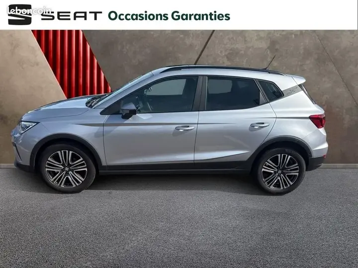 Seat Arona 2023 photo 2