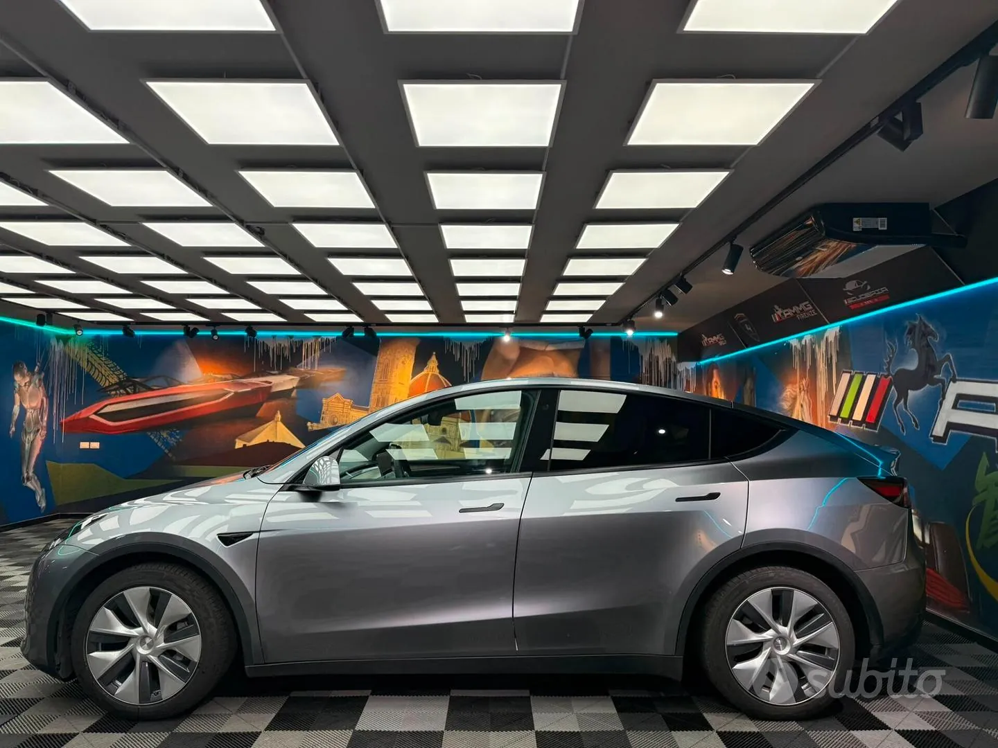 Tesla Model Y 2023 photo 4