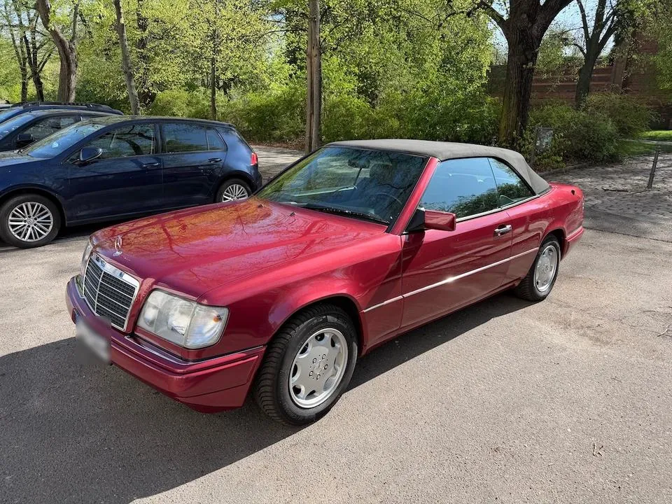 Mercedes-Benz E 200 Cabriolet