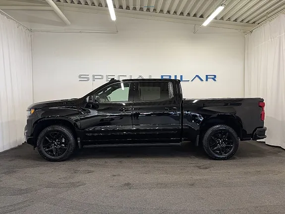 Chevrolet Silverado 1500 2026 photo 2