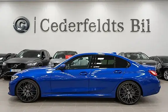 BMW 330I