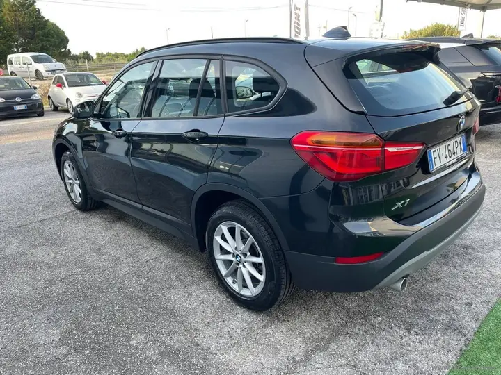 BMW X1 2019 photo 2