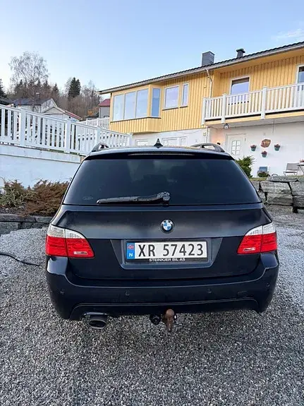 BMW 520D 2009 photo 2