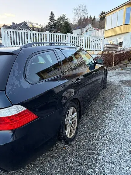 BMW 520D 2009 photo 3