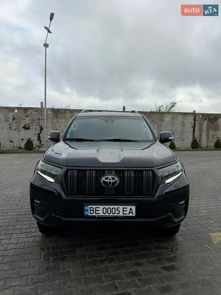Toyota Land Cruiser Prado 2023 photo 5