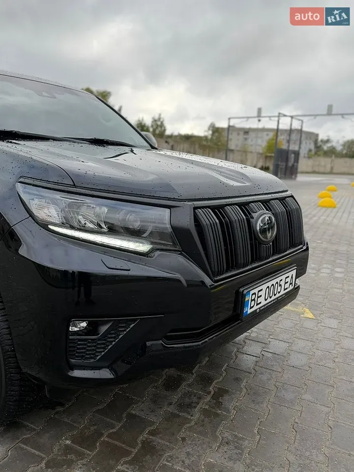 Toyota Land Cruiser Prado 2023 photo 4