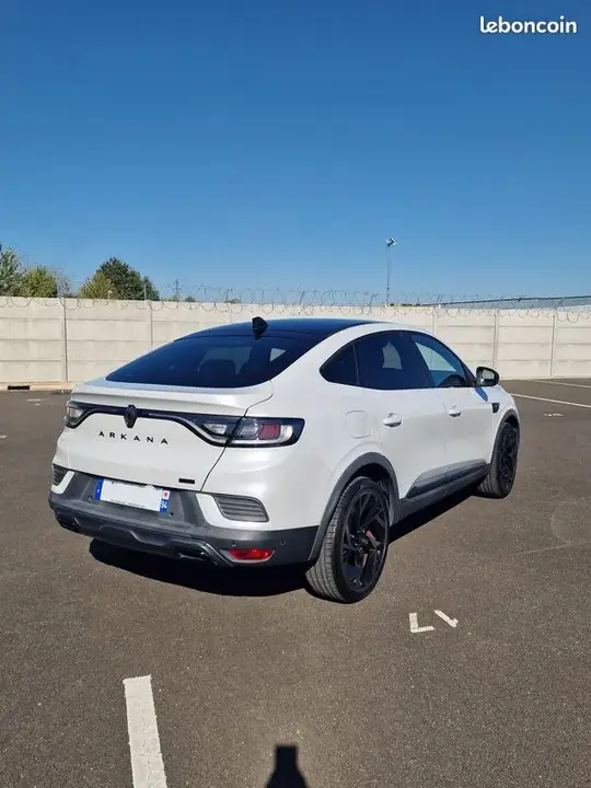 Renault Arkana 2024 photo 2