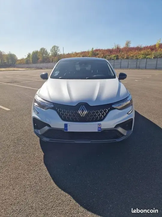 Renault Arkana 2024 photo 3