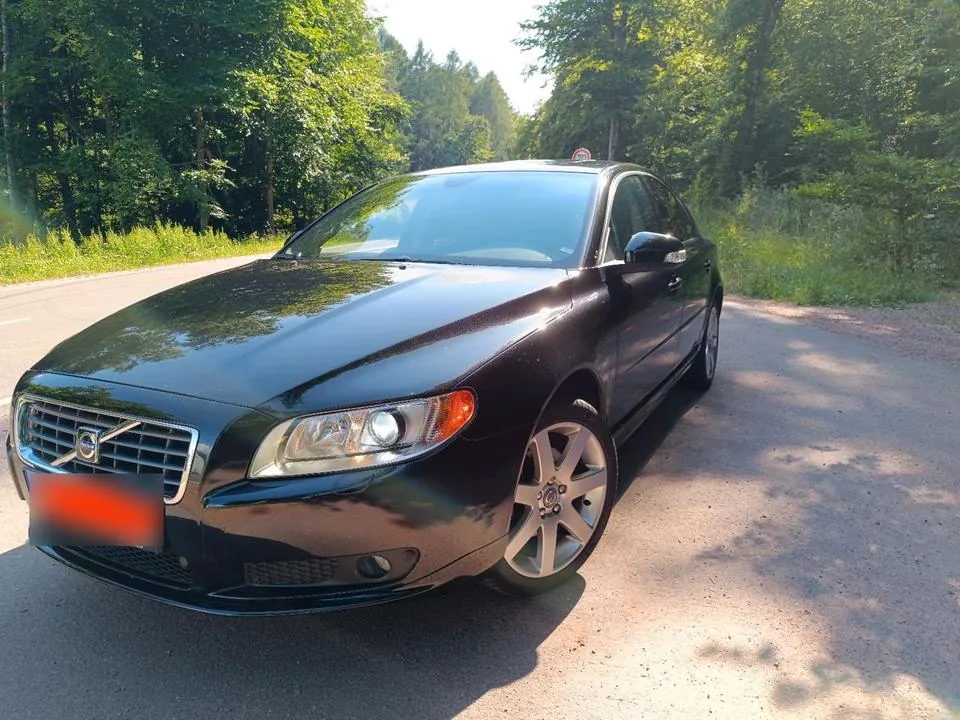 Volvo S80
