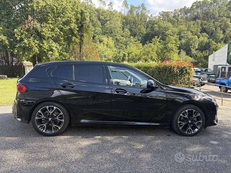 BMW 1 Series 2026 photo 4
