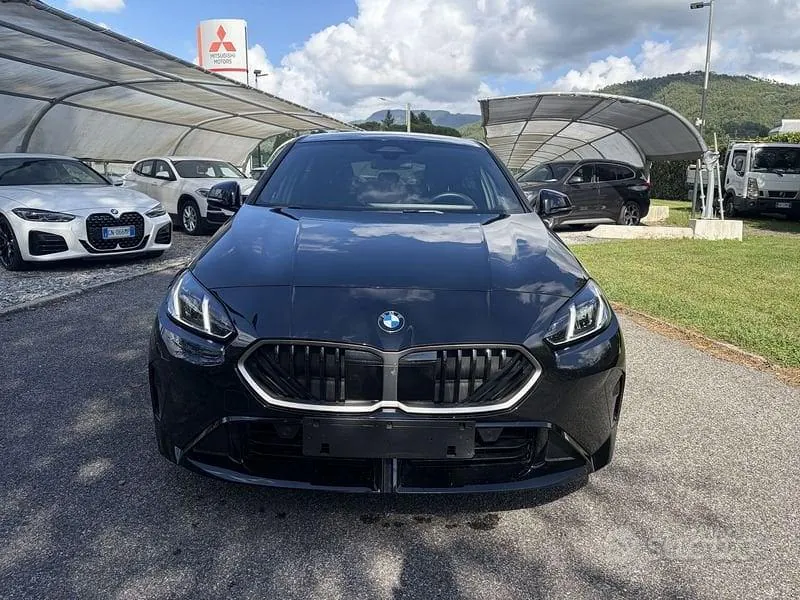 BMW 1 Series 2026 photo 2