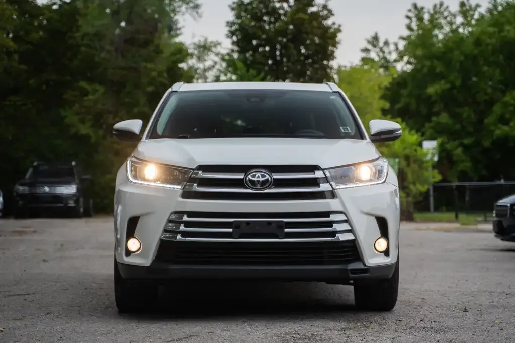 Toyota Highlander 2017 photo 3