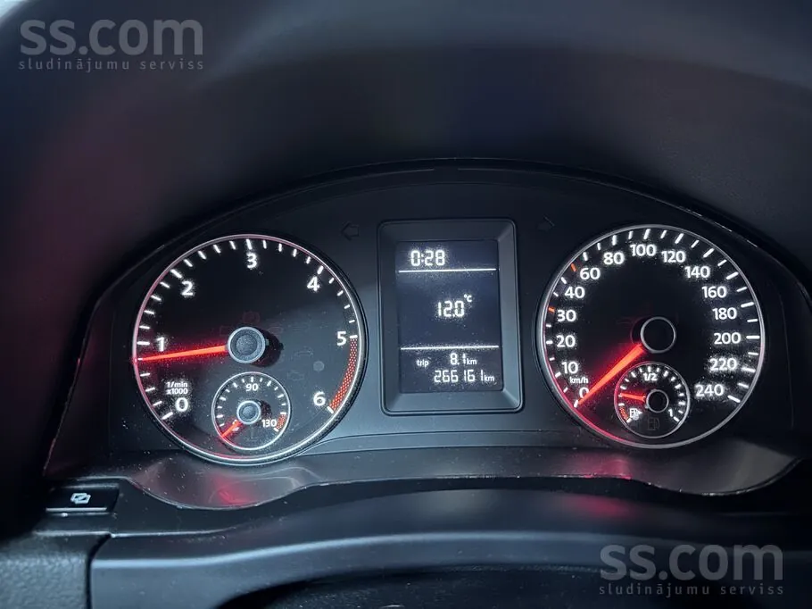 Volkswagen Golf Plus 2009 photo 5