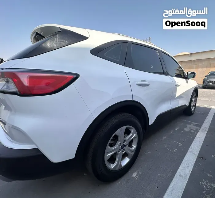 Ford Escape 2022 photo 4